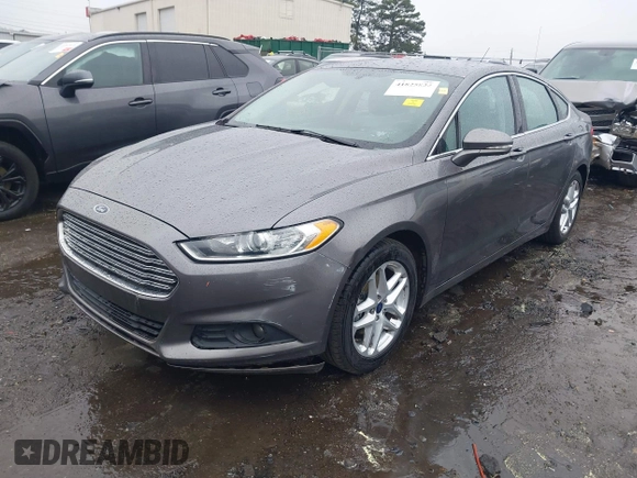 2013 Ford Fusion SE with VIN 3FA6P0HR3DR317713, listed as a IAAI auction lot 41825824 with 140,727 mi miles. Bid and sale history available at carsss.com. Image 17.