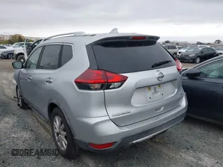 2018 Nissan Rogue S with VIN KNMAT2MT2JP554158, listed as a IAAI auction lot 41861713 with 198,865 mi miles and . Bid and sale history available at carsss.com. Image 3.