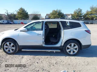 2017 Chevrolet Traverse LT with VIN 1GNKRGKD2HJ234757, listed as a IAAI auction lot 41718349 with 126,291 mi miles and . Bid and sale history available at DreamBid. Image 14.