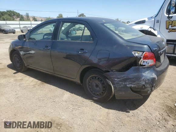 2008 Toyota Yaris z VIN JTDBT903781205321, wystawiony jako Copart lot #58863655 z przebiegiem 103 584 mil mil oraz Szkoda całkowita • Salvage title. Historia ofert i sprzedaży dostępna na DreamBid. Obrazek 2.