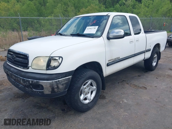 2001 Toyota Tundra SR5 with VIN 5TBRN34161S216827, listed as a IAAI auction lot 41942730 with 204,185 mi miles and . Bid and sale history available at DreamBid. Image 21.
