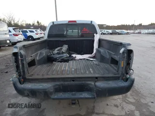 2015 Toyota Tacoma with VIN 5TFUX4EN5FX030586, listed as a IAAI auction lot 41034603 with 153,923 mi miles and . Bid and sale history available at DreamBid. Image 16.