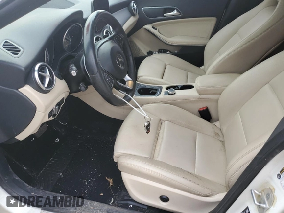 2017 Mercedes-Benz CLA 250 with VIN WDDSJ4GB6HN399599, listed as a Copart auction lot 54118705 with 160,287 mi miles and Clean Title. Bid and sale history available at DreamBid. Image 7.