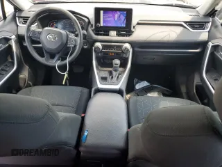 2024 Toyota RAV4 XLE with VIN 2T3P1RFV0RC431189, listed as a Copart auction lot 64742685 with 26,934 mi miles and Clean title. Bid and sale history available at DreamBid. Image 8.