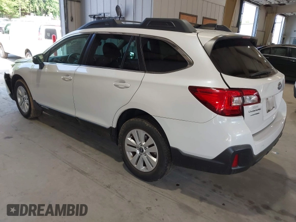 2018 Subaru Outback Premium z VIN 4S4BSAFC4J3313199, wystawiony jako IAAI lot #42573818 z przebiegiem 68 477 mil mil oraz . Historia ofert i sprzedaży dostępna na DreamBid. Obrazek 3.