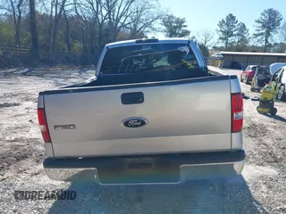 2007 Ford F-150 XLT with VIN 1FTPX14V87FA32806, listed as a IAAI auction lot 41618372 with 265,244 mi miles. Bid and sale history available at carsss.com. Image 16.