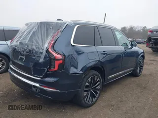 2025 Volvo XC90 with VIN YV4062PG4S1370195, listed as a IAAI auction lot 41912433 with 31 mi miles and . Bid and sale history available at DreamBid. Image 6.