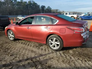 2014 Nissan Altima 2.5 S with VIN 1N4AL3AP9EN237689, listed as a Copart auction lot 88915065 with 220,603 mi miles and Salvage Title. Bid and sale history available at carsss.com. Image 2.