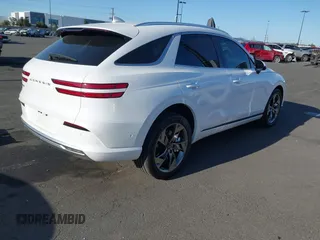 2024 Genesis GV70 Advanced with VIN 5NMMCET1XRH002913, listed as a IAAI auction lot 41959174 with 8,207 mi miles and . Bid and sale history available at DreamBid. Image 4.