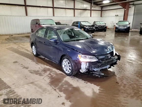 2012 Volkswagen Jetta SE z VIN 3VWDX7AJ1CM071753, wystawiony jako Copart lot #44001405 z przebiegiem 148 102 mil mil oraz Czysty tytuł • Clean title. Historia ofert i sprzedaży dostępna na DreamBid. Obrazek 13.