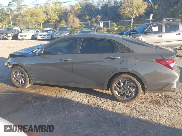 2024 Hyundai Elantra SEL with VIN KMHLM4DG0RU708508, listed as a IAAI auction lot 41834890 with 4,911 mi miles. Bid and sale history available at carsss.com. Image 15.