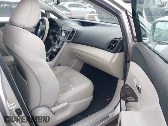 2011 Toyota Venza with VIN 4T3ZA3BB3BU042598, listed as a IAAI auction lot 42123546 with 170,860 mi miles and . Bid and sale history available at DreamBid. Image 5.