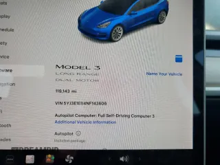 2022 Tesla Model 3 Long Range z VIN 5YJ3E1EB4NF143606, wystawiony jako Copart lot #45499095 z przebiegiem 119 143 mil mil oraz Szkoda całkowita • Salvage title. Historia ofert i sprzedaży dostępna na DreamBid. Obrazek 9.
