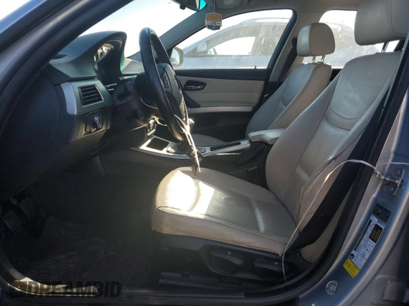 2010 BMW 3 Series 328i xDrive with VIN WBAUU3C59AA544780, listed as a Copart auction lot 50267095 with Not Provided miles and Salvage Title. Bid and sale history available at DreamBid. Image 7.
