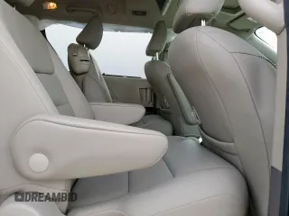 2020 Toyota Sienna XLE Auto Access Seat with VIN 5TDYZ3DC6LS058257, listed as a Copart auction lot 47884555 with 82,662 mi miles and Salvage Title. Bid and sale history available at carsss.com. Image 10.