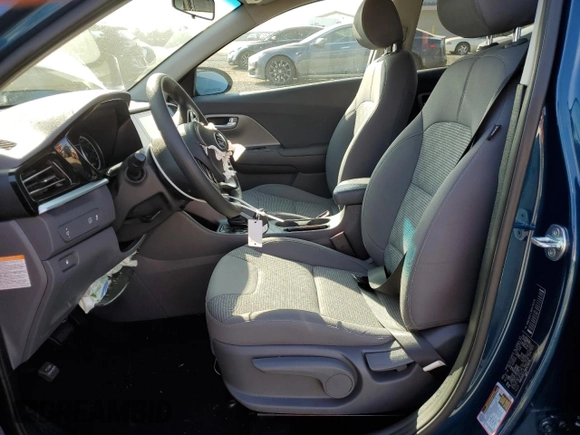 2021 Kia Niro LX with VIN KNDCB3LC7M5470078, listed as a Copart auction lot 46506875 with 29,031 mi miles and Salvage Title. Bid and sale history available at carsss.com. Image 7.