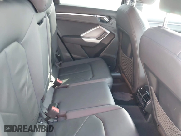 2020 Audi Q3 Premium with VIN WA1AECF36L1057823, listed as a IAAI auction lot 41912118 with 71,004 mi miles and . Bid and sale history available at DreamBid. Image 8.