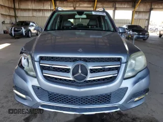 2013 Mercedes-Benz GLK 350 with VIN WDCGG5HB1DF942049, listed as a Copart auction lot 49724165 with 199,438 mi miles and Salvage Title. Bid and sale history available at DreamBid. Image 5.