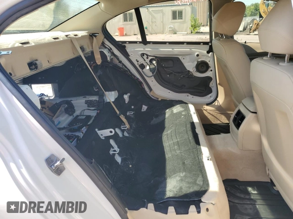 2016 BMW 3 Series 320i xDrive with VIN WBA8A3C54GK689139, listed as a Copart auction lot 69316734 with 120,208 mi miles and Salvage Title. Bid and sale history available at DreamBid. Image 10.