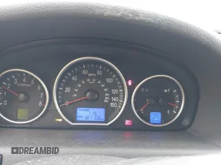 2007 Hyundai Veracruz GLS z VIN KM8NU13C57U017641, wystawiony jako IAAI lot #42180427 z przebiegiem 187 106 mil mil oraz . Historia ofert i sprzedaży dostępna na DreamBid. Obrazek 7.