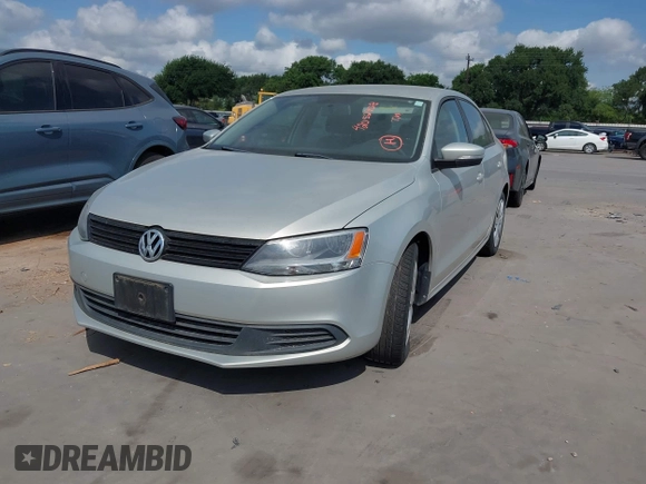 2011 Volkswagen Jetta Sedan SE w/Convenience & Sunroof PZEV with VIN 3VWDZ7AJ0BM369140, listed as a IAAI auction lot 42052908 with 93,594 mi miles. Bid and sale history available at carsss.com. Image 2.