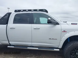 2019 Ram 2500 Big Horn with VIN 3C6UR5DL7KG587151, listed as a IAAI auction lot 42086628 with 137,868 mi miles. Bid and sale history available at carsss.com. Image 13.