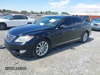 2011 Lexus LS 460 z VIN JTHCL5EF3B5010315, wystawiony jako IAAI lot #41842776 z przebiegiem 91 938 mil mil oraz . Historia ofert i sprzedaży dostępna na DreamBid. Obrazek 2.