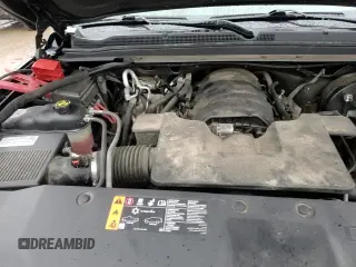 2019 Chevrolet Suburban LS с VIN 1GNSKGKC6KR121947, выставлен на аукционе Copart как лот 87117324 с пробегом 127 556 миль миль и На запчасти • Non repairable. История ставок и продаж доступна на DreamBid. Изображение 14.
