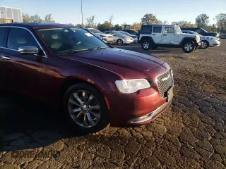 2019 Chrysler 300 Limited with VIN 2C3CCAKG4KH586631, listed as a Copart auction lot 74730544 with 103,762 mi miles and Non Repairable. Bid and sale history available at carsss.com. Image 13.