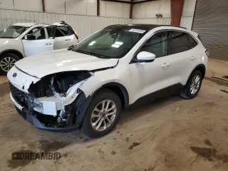 2020 Ford Escape SE z VIN 1FMCU9G68LUC34220, wystawiony jako Copart lot #60155395 z przebiegiem 48 427 mil mil oraz Czysty tytuł • Clean title. Historia ofert i sprzedaży dostępna na DreamBid. Obrazek 1.