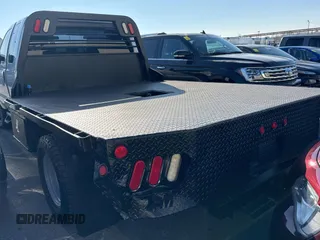 2015 Ford F-350 XL z VIN 1FD8X3HT1FEB12506, wystawiony jako Copart lot #85955324 z przebiegiem 197 466 mil mil oraz Tytuł czysty. Historia ofert i sprzedaży dostępna na DreamBid. Obrazek 3.