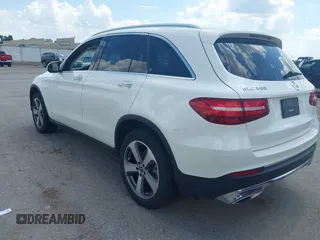 2017 Mercedes-Benz GLC 300 с VIN WDC0G4JBXHF263828, выставлен на аукционе IAAI как лот 42587272 с пробегом 39 275 миль миль и . История ставок и продаж доступна на DreamBid. Изображение 3.