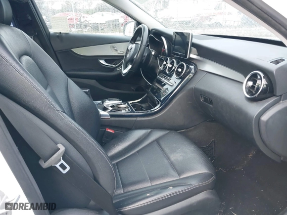 2015 Mercedes-Benz C-Class C 300 with VIN 55SWF4JB2FU055641, listed as a IAAI auction lot 41756262 with 86,670 mi miles. Bid and sale history available at carsss.com. Image 5.