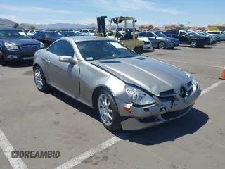2006 Mercedes-Benz SLK-Class 3.5L with VIN WDBWK56F66F100007, listed as a IAAI auction lot 42108912 with 115,920 mi miles. Bid and sale history available at carsss.com. Image 1.