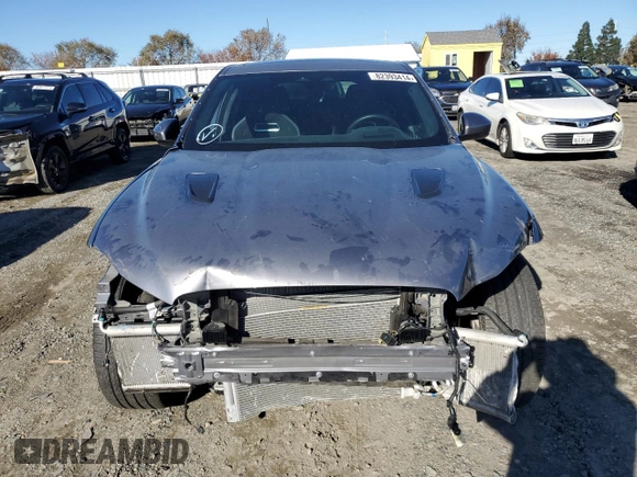 2021 Jaguar F-Pace SVR z VIN SADCZ2EE3MA681181, wystawiony jako Copart lot #82393414 z przebiegiem 21 895 mil mil oraz Szkoda całkowita • Salvage title. Historia ofert i sprzedaży dostępna na DreamBid. Obrazek 5.