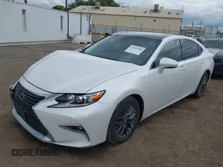 2018 Lexus ES with VIN 58ABK1GG6JU112716, listed as a IAAI auction lot 41915706 with 59,793 mi miles. Bid and sale history available at carsss.com. Image 17.