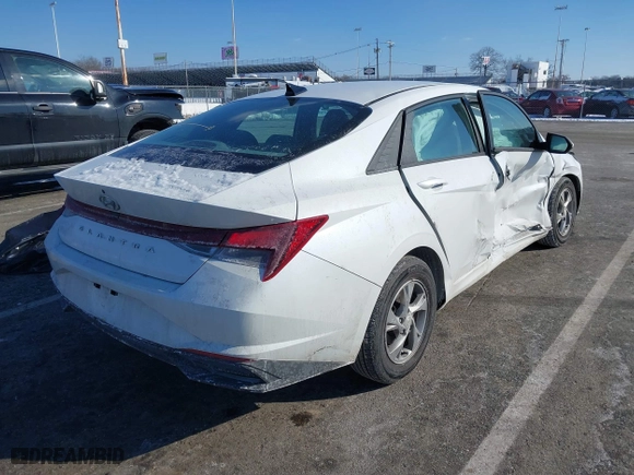 2022 Hyundai Elantra SE with VIN 5NPLL4AG9NH055757, listed as a IAAI auction lot 41419234 with 37,375 mi miles. Bid and sale history available at carsss.com. Image 4.