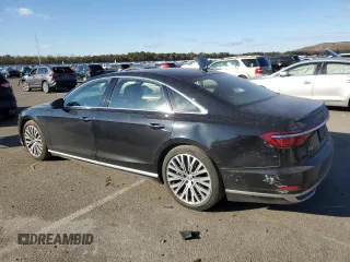2019 Audi A8 z VIN WAU8DAF87KN004768, wystawiony jako Copart lot #88218675 z przebiegiem 42 354 mil mil oraz Szkody całkowita. Historia ofert i sprzedaży dostępna na DreamBid. Obrazek 2.
