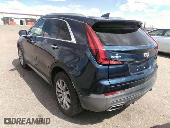 2021 Cadillac XT4 FWD Premium Luxury with VIN 1GYFZCR48MF004009, listed as a IAAI auction lot 41956723 with 82,483 mi miles. Bid and sale history available at carsss.com. Image 3.