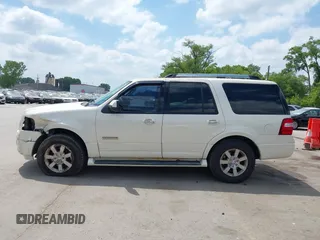 2008 Ford Expedition Limited с VIN 1FMFU205X8LA00518, выставлен на аукционе IAAI как лот 42255630 с пробегом 189 808 миль миль и . История ставок и продаж доступна на DreamBid. Изображение 14.