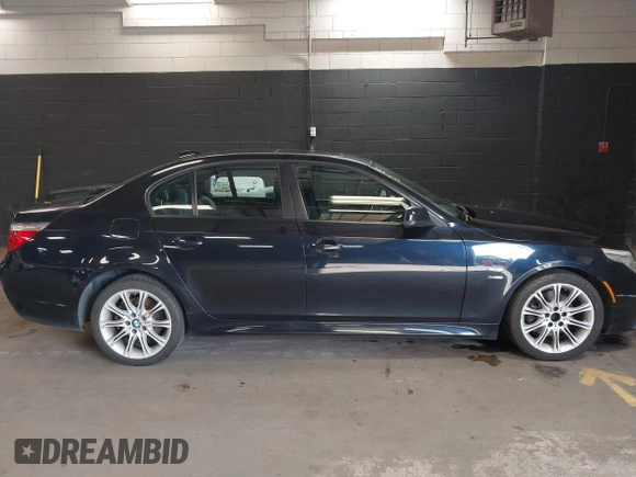 2010 BMW 5 Series 528i xDrive with VIN WBANV1C51AC388468, listed as a IAAI auction lot 41932964 with 199,919 mi miles and . Bid and sale history available at carsss.com. Image 13.