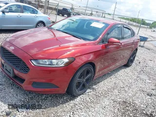 2014 Ford Fusion SE with VIN 3FA6P0HDXER172465, listed as a IAAI auction lot 42116171 with 138,166 mi miles. Bid and sale history available at carsss.com. Image 2.