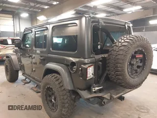 2018 Jeep Wrangler Unlimited Sport S с VIN 1C4HJXDG7JW280918, выставлен на аукционе IAAI как лот 41998831 с пробегом 66 539 миль миль и . История ставок и продаж доступна на DreamBid. Изображение 6.