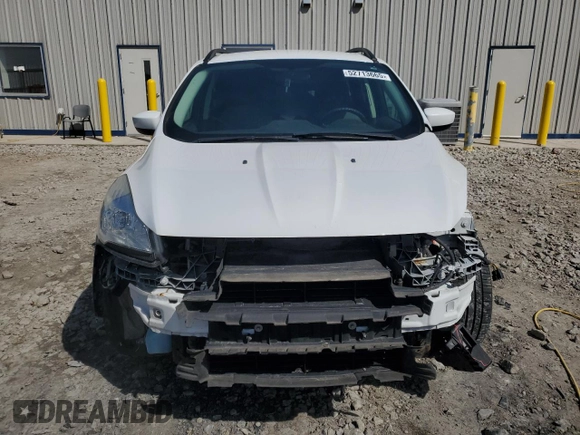 2016 Ford Escape SE with VIN 1FMCU9GX5GUB67980, listed as a Copart auction lot 52713665 with 146,207 mi miles and Clean Title. Bid and sale history available at carsss.com. Image 5.