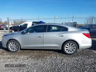 2014 Buick LaCrosse with VIN 1G4GA5G33EF215381, listed as a IAAI auction lot 42092301 with 36,625 mi miles. Bid and sale history available at carsss.com. Image 14.