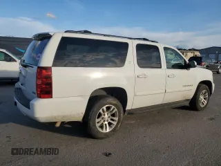 2008 Chevrolet Suburban LT w/3LT with VIN 1GNFK16358J242601, listed as a Copart auction lot 47931135 with 336,023 mi miles and Salvage Title. Bid and sale history available at carsss.com. Image 3.