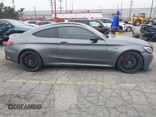 2017 Mercedes-Benz C 63 S AMG with VIN WDDWJ8HB9HF562666, listed as a IAAI auction lot 41895716 with 61,904 mi miles and . Bid and sale history available at carsss.com. Image 14.