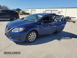 2018 Nissan Sentra S z VIN 3N1AB7AP3JY321365, wystawiony jako Copart lot #48216145 z przebiegiem Nie podano mil oraz Szkoda całkowita • Salvage title. Historia ofert i sprzedaży dostępna na DreamBid. Obrazek 1.
