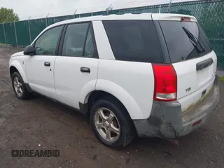 2003 Saturn VUE z VIN 5GZCZ63B83S901580, wystawiony jako IAAI lot #42345164 z przebiegiem 163 473 mil mil oraz . Historia ofert i sprzedaży dostępna na DreamBid. Obrazek 3.