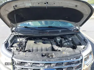 2016 Ford Explorer with VIN 1FM5K7BH9GGB39066, listed as a IAAI auction lot 41953309 with 193,779 mi miles. Bid and sale history available at carsss.com. Image 10.